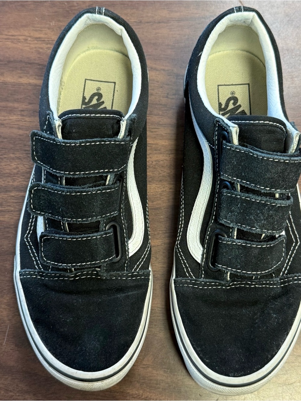 Vans Old Skool Velcro Sneakers in Black - Size 9W, 7.5M